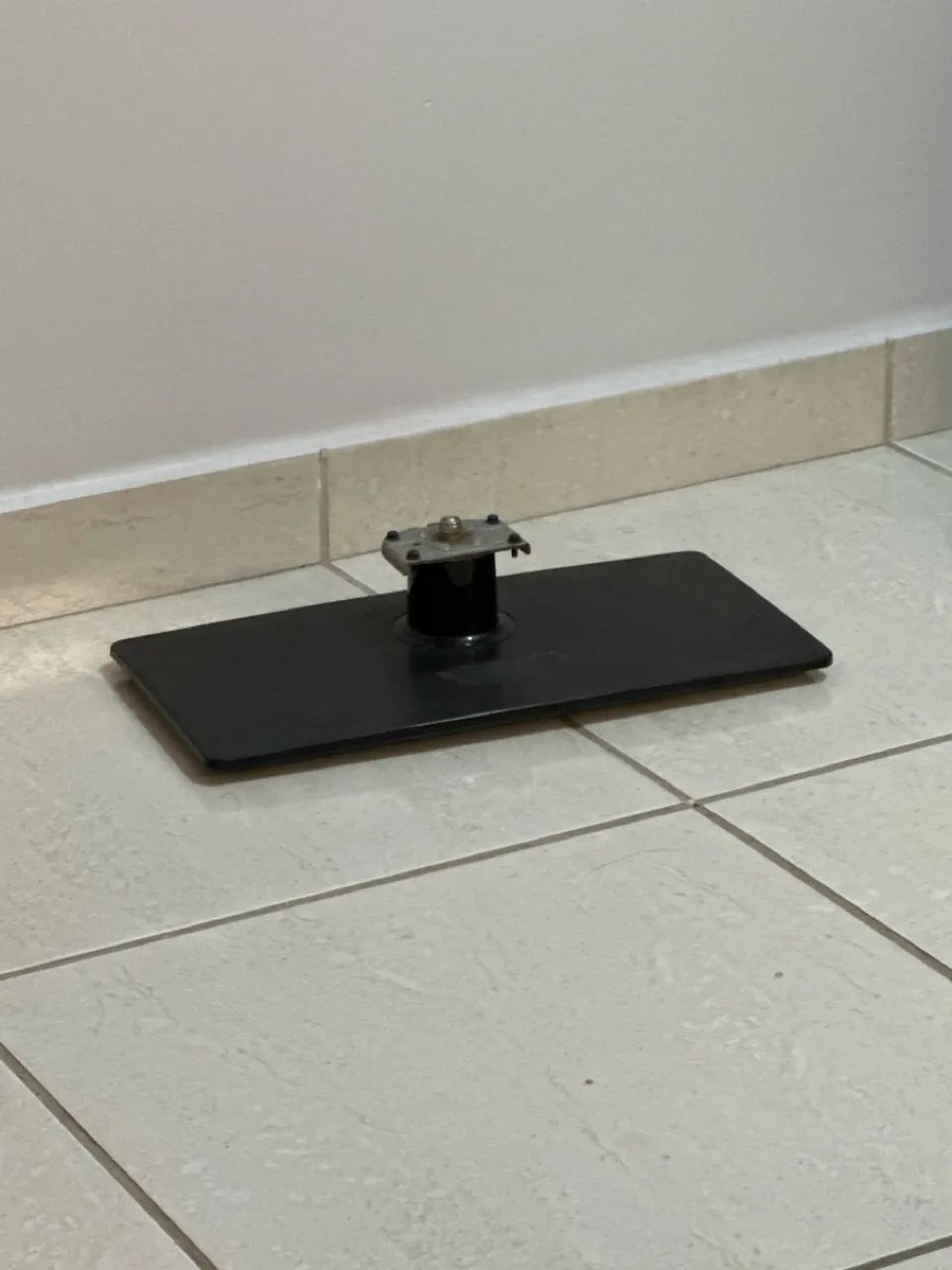  Base para TV AOC 32?