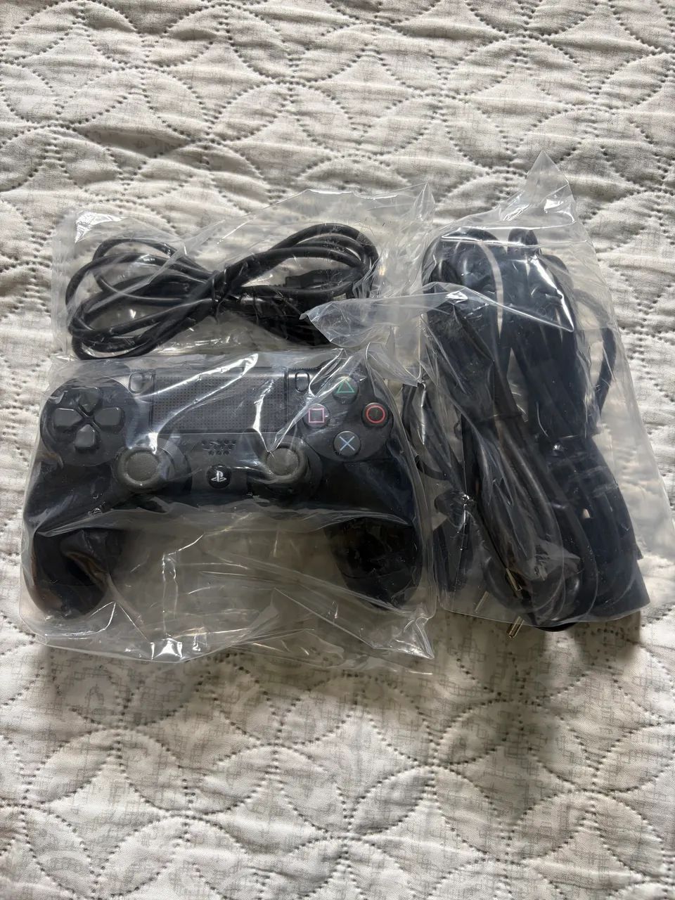 Ps4 Pro 1TB completo na caixa original - Foto 4