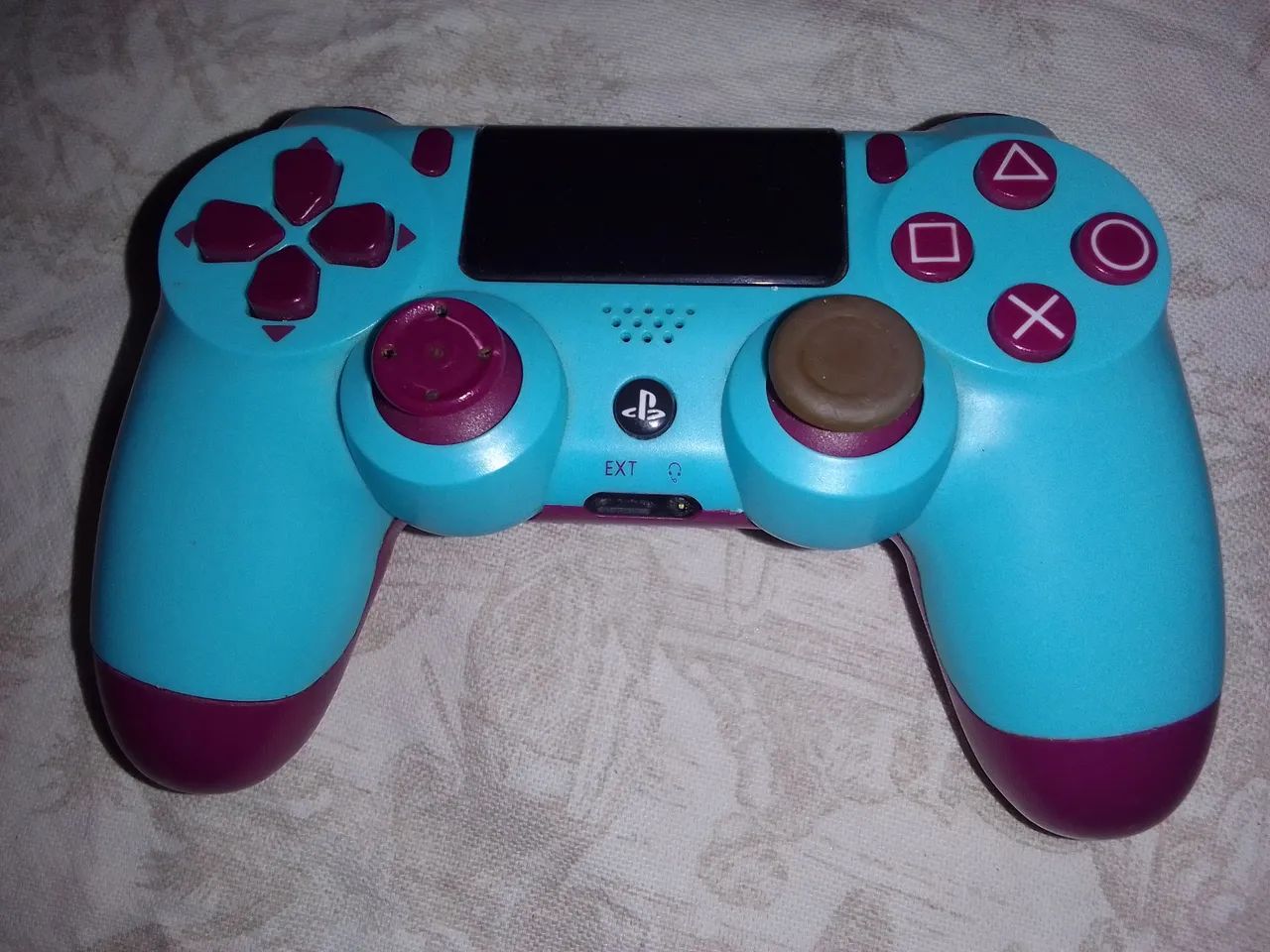 Controle de ps4 ( retirada de peças)