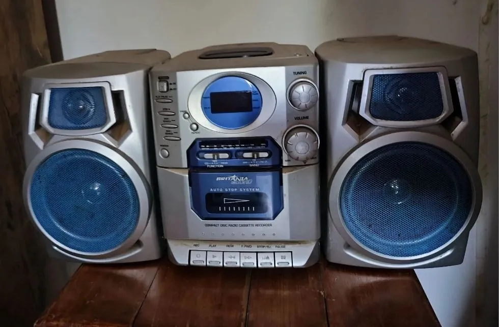 Mini System Britania Léia Descrição
