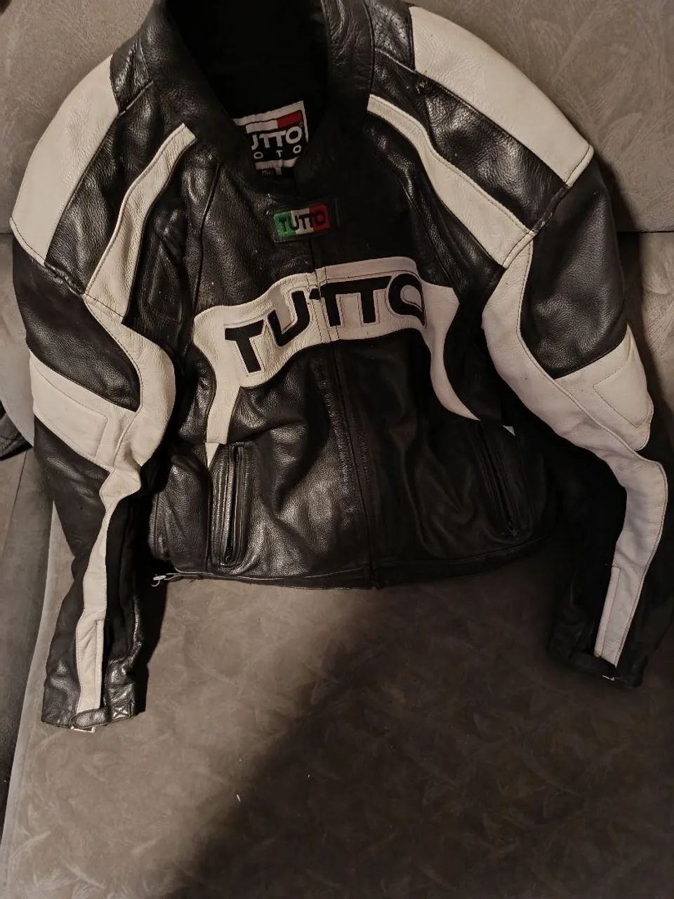 Jaqueta Tutto Moto Couro Tamanho GG R$ 750,00 Roupas Esportivas