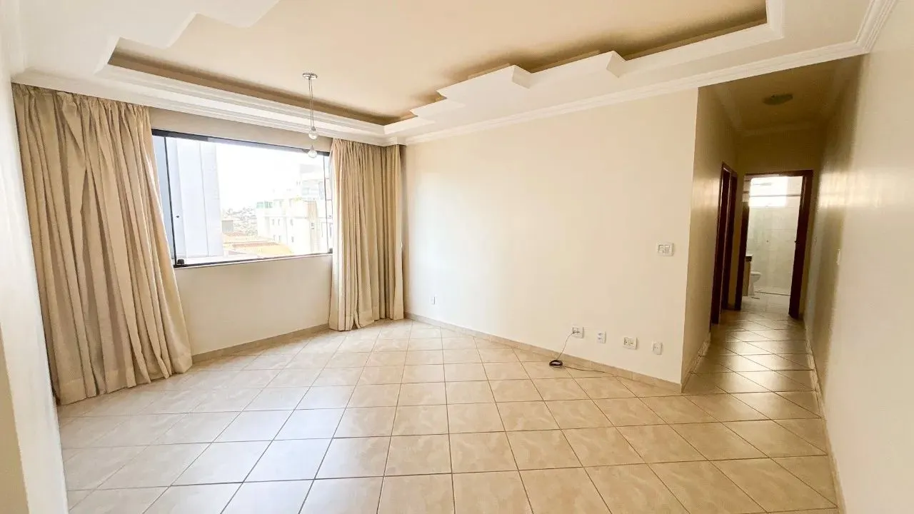 APARTAMENTO | 2 QUARTOS | SUÍTE | 2 VAGAS COBERTAS