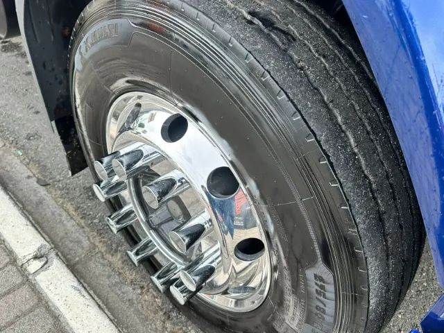 Volvo Vm 270 2021 Azul Carroceria Único dono - Foto 9