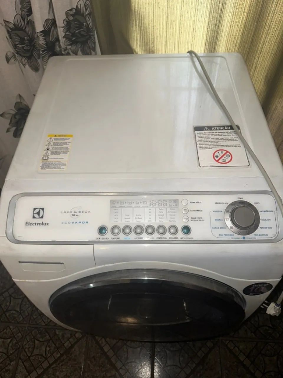 Máquina de lavar e secar 12kg e 7kg - Electrolux 127 volts
