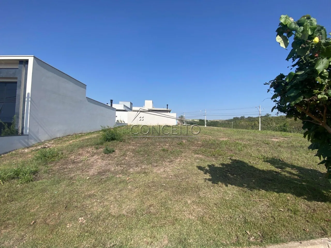 Terreno à venda no Condomínio Soleil Piracicaba com 286m² de área total.