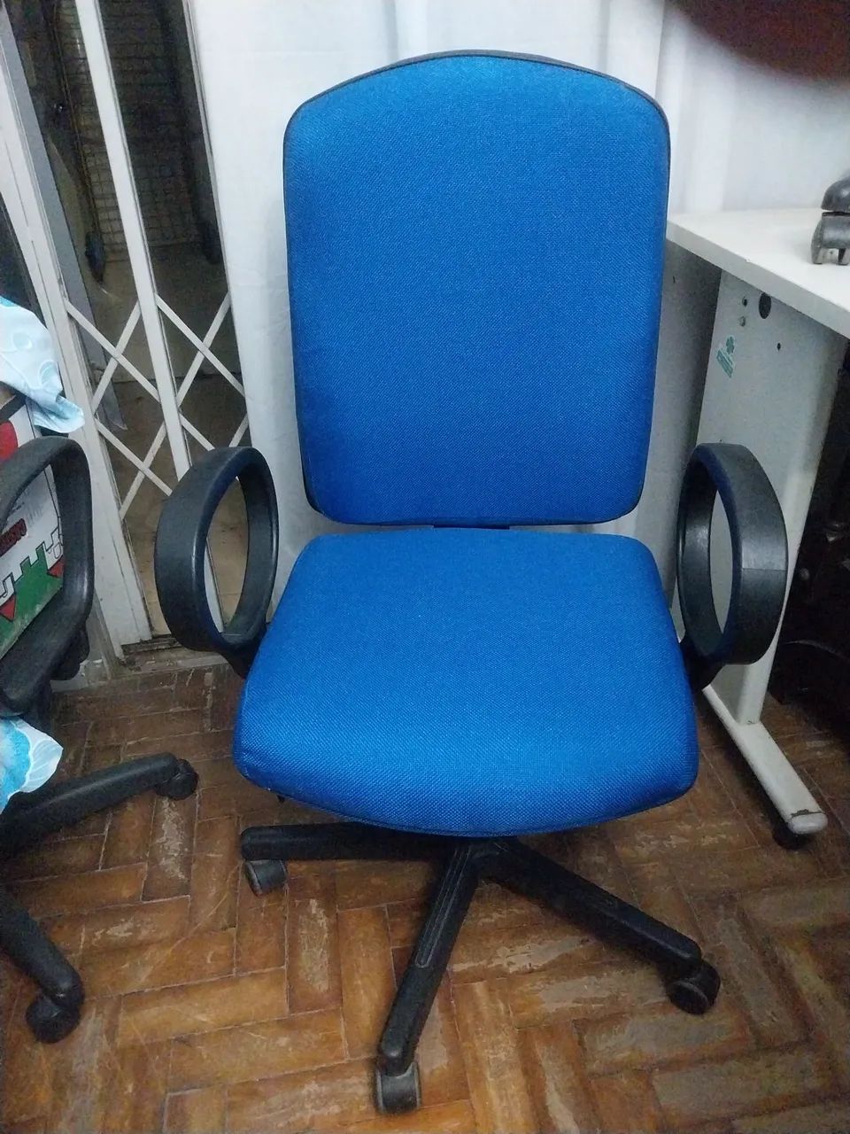Cadeira de Escritório Azul Confortável