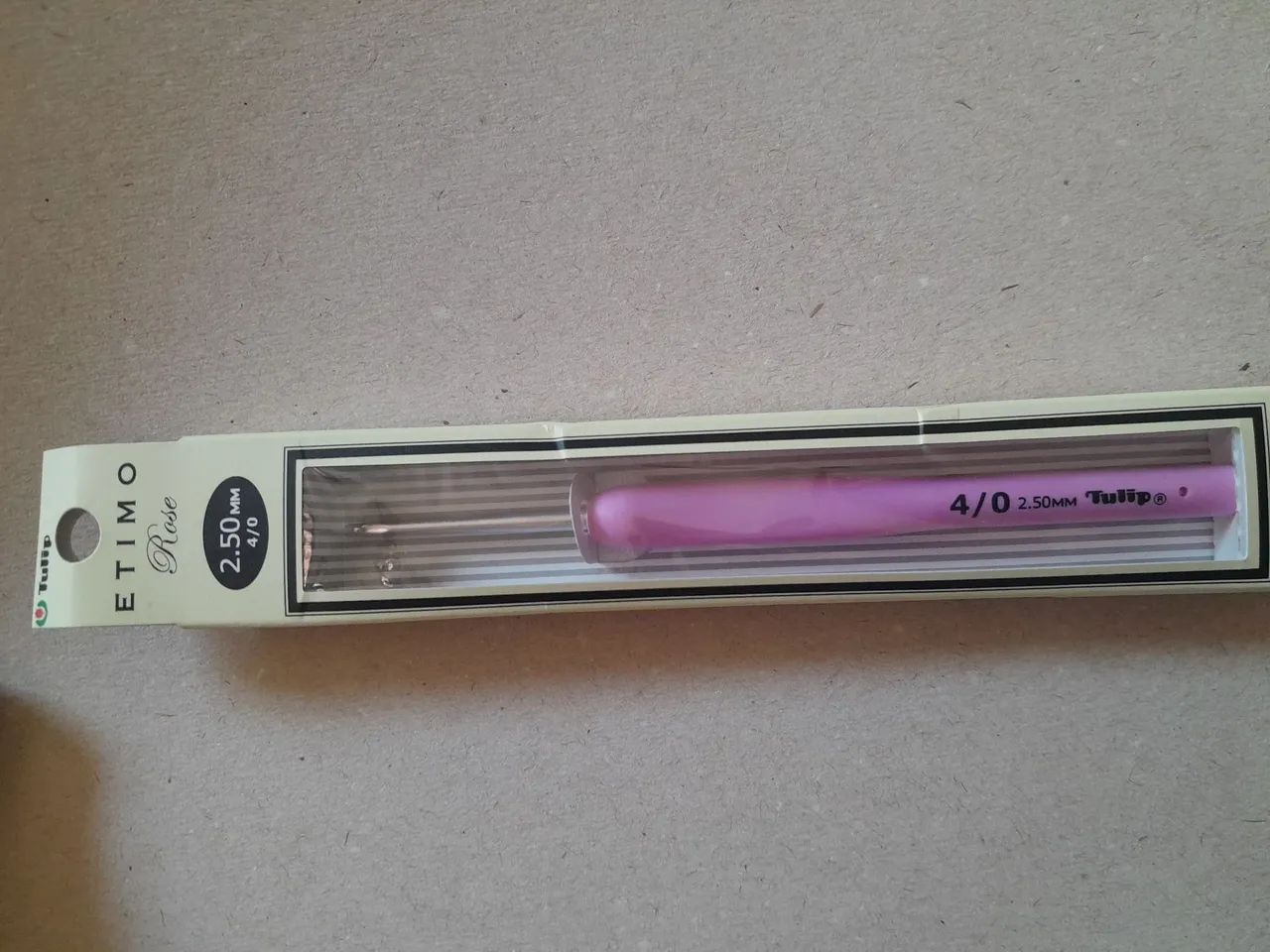 Agulha de croche Tulip Etmo Rose 2.5