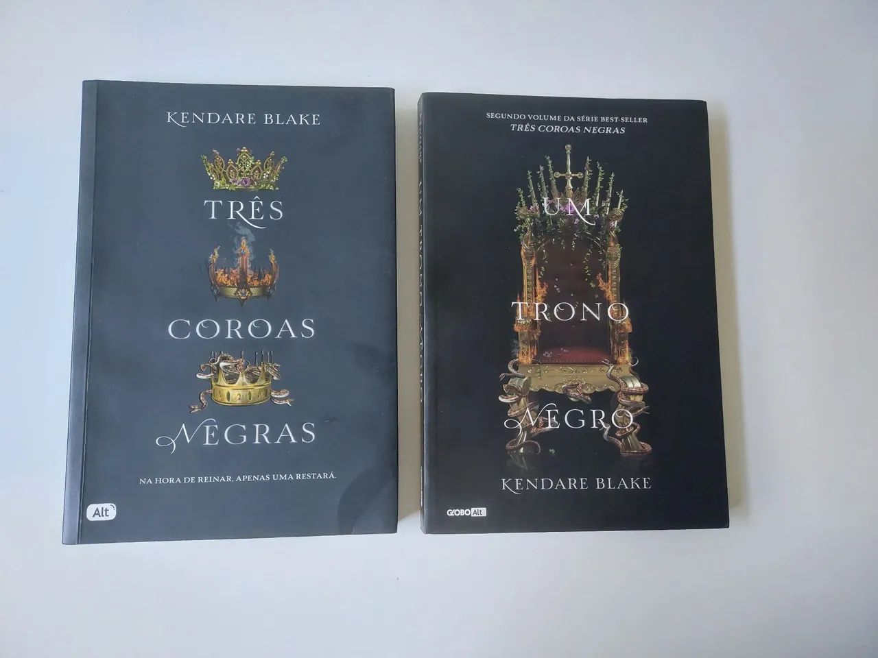 Livros - Três coroas negras (2 livros por 35,00) - Livros e