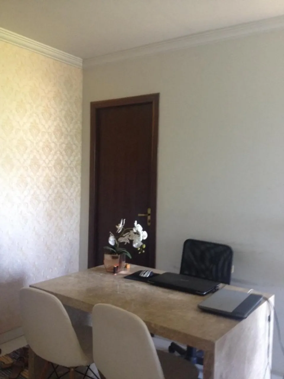 ALUGO APARTAMENTOS NO CENTRO DE MONTES CLAROS