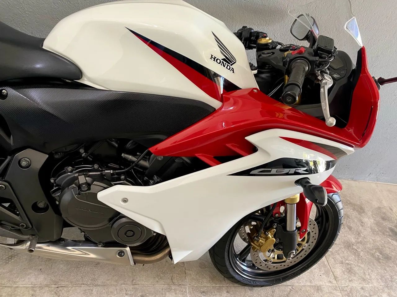 Honda cbr 600f 2013 emplacada 2025 extra