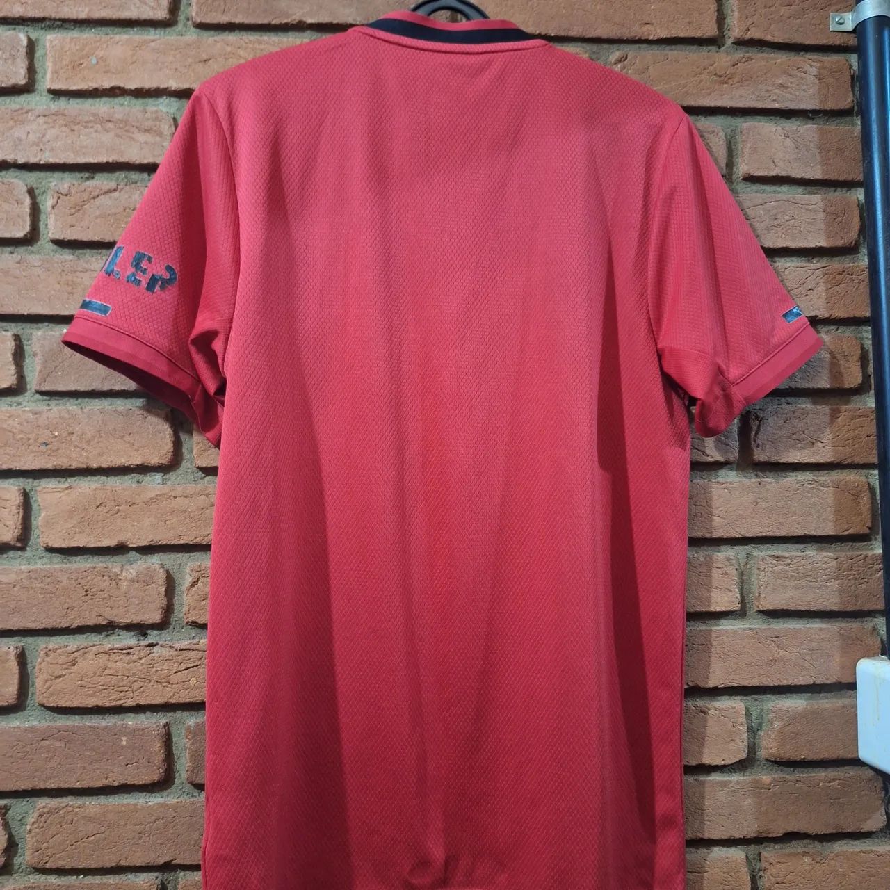 Camisa Manchester United Inglaterra adidas 2019 - Foto 2