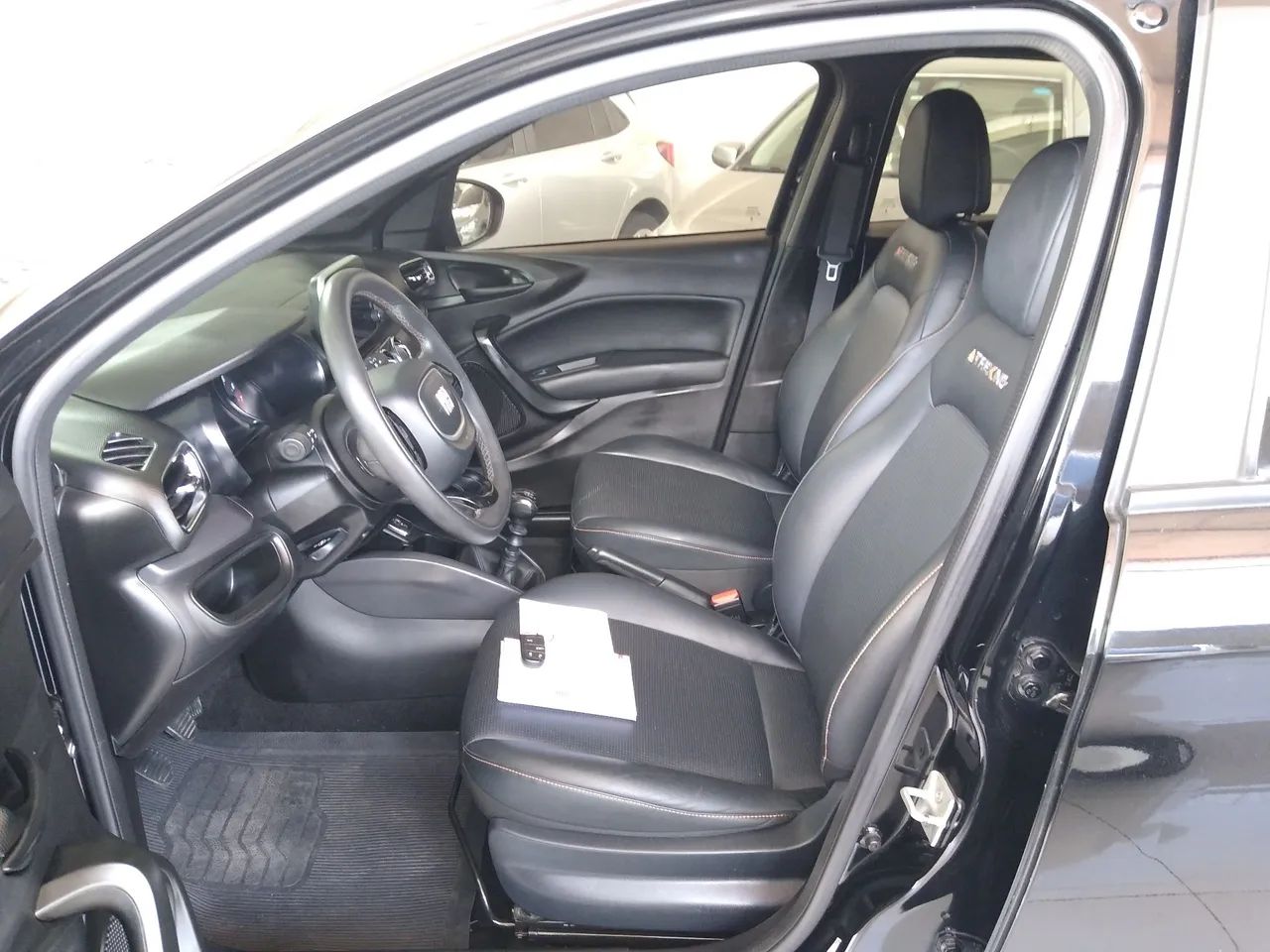 Fiat Argo Trekking 1.3 8V Flex 2025 - Foto 10