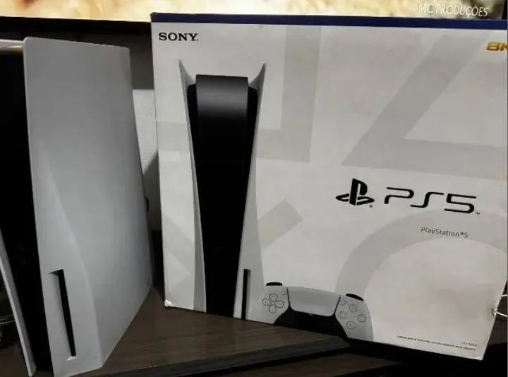 Playstation 5 semi novo