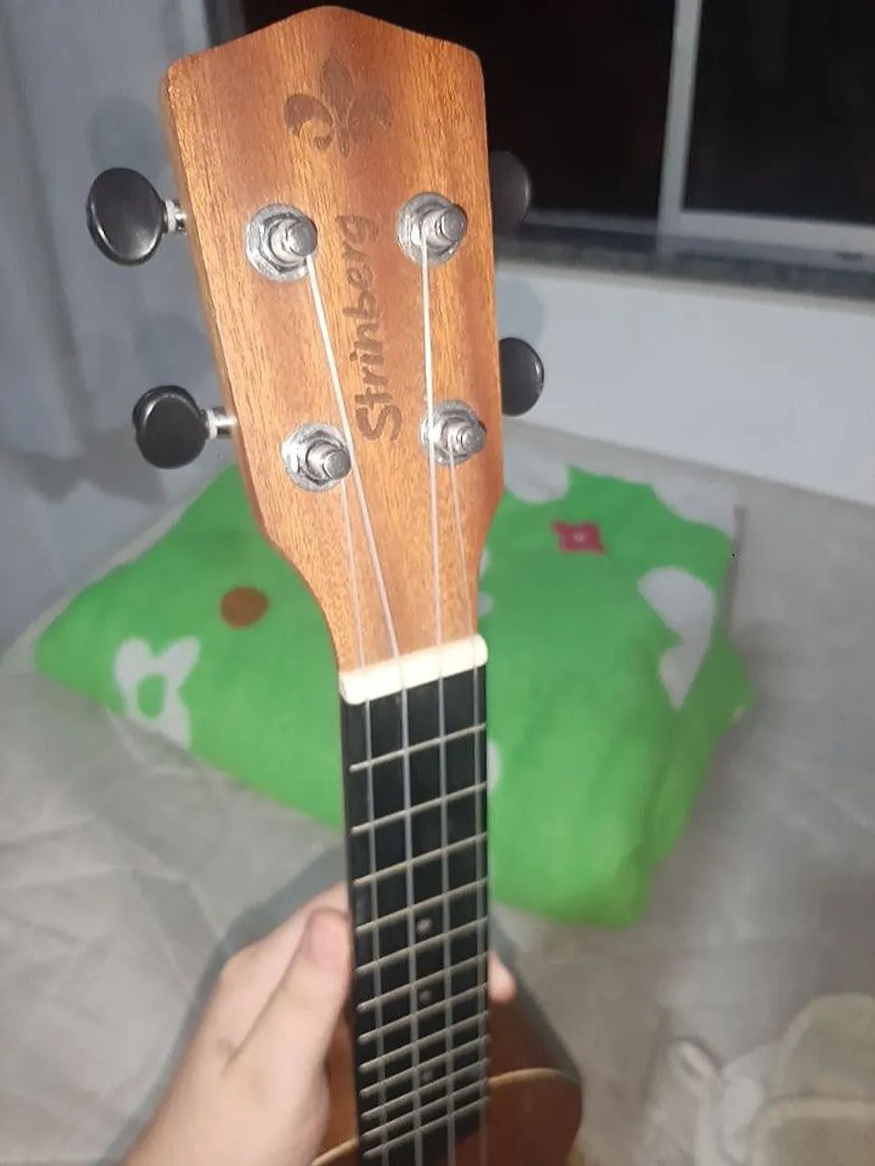 Ukulele soprano  - Foto 4