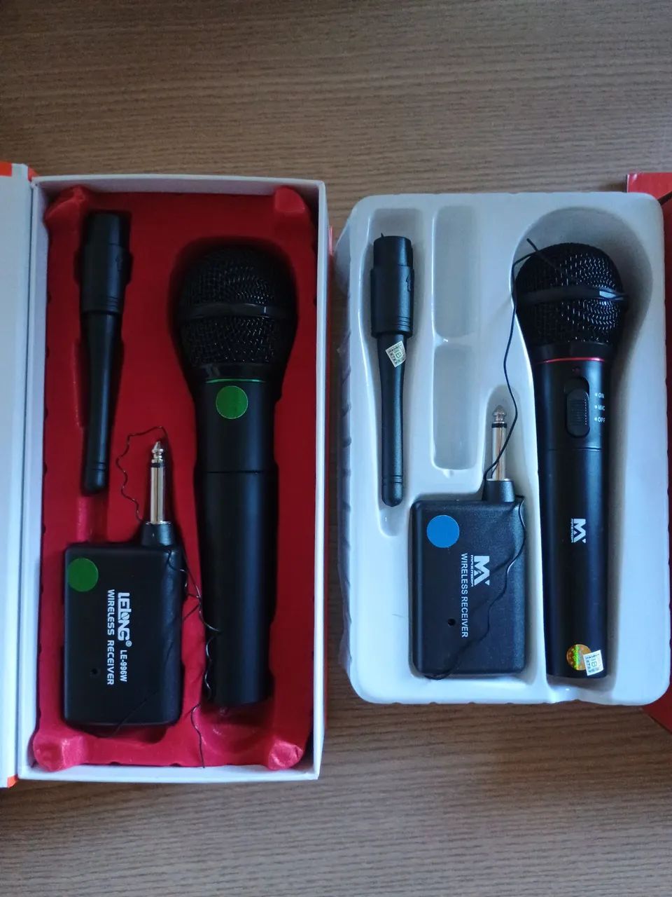 2 Microfones sem e com fio