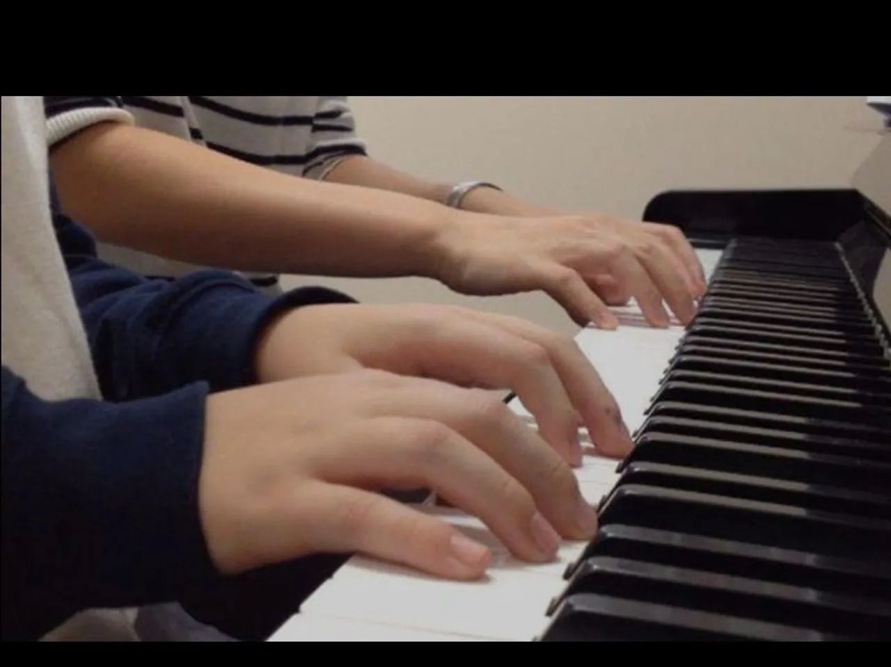 Aula de teclado, piano particular - Foto 3
