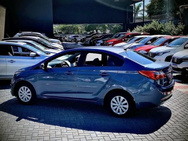 Hyundai HB20S Comfort 1.6 automático 2015 - Foto 2