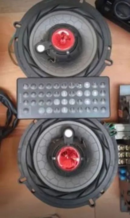 Jogo de Som Automotivo Sony (Ótimo Estado) - Foto 5