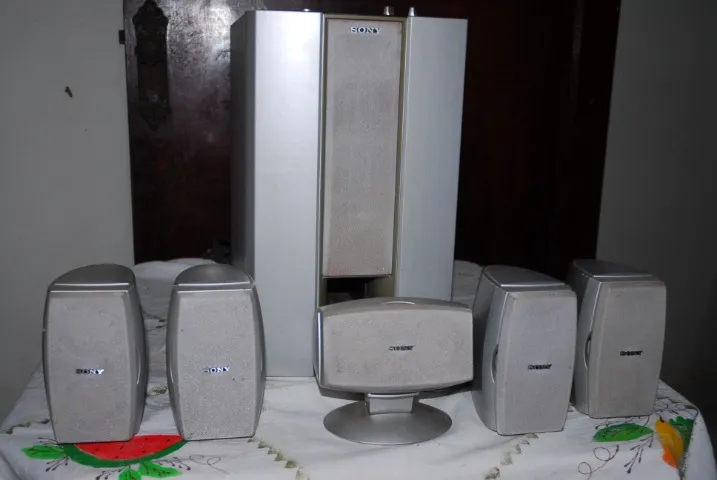 SONY SA-VE525