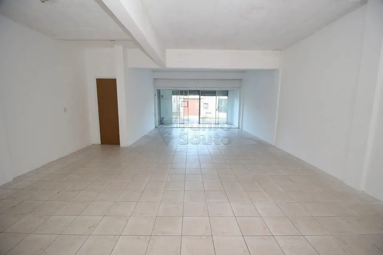 Prédio Comercial para Locação no Fragata - Visibilidade e Espaço em Localização Estratégic
