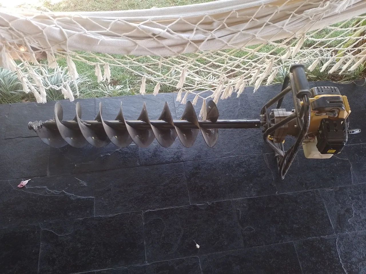 Perfurador de solo Buffalo bfg 520 SB 2t