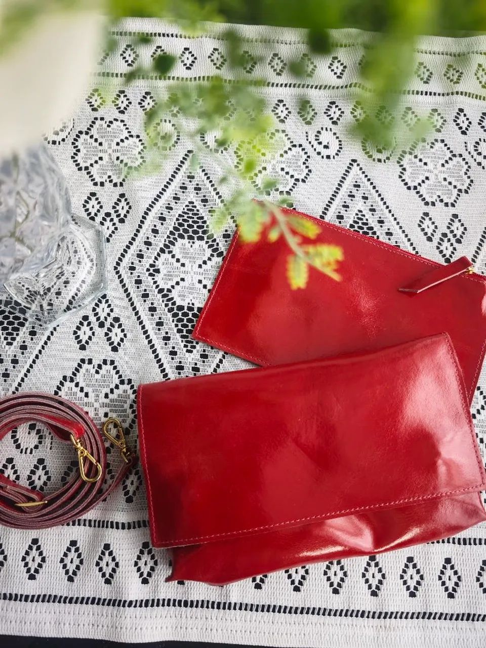 Bolsa Nucci - Versatilidade e Sofisticação em Couro 100%