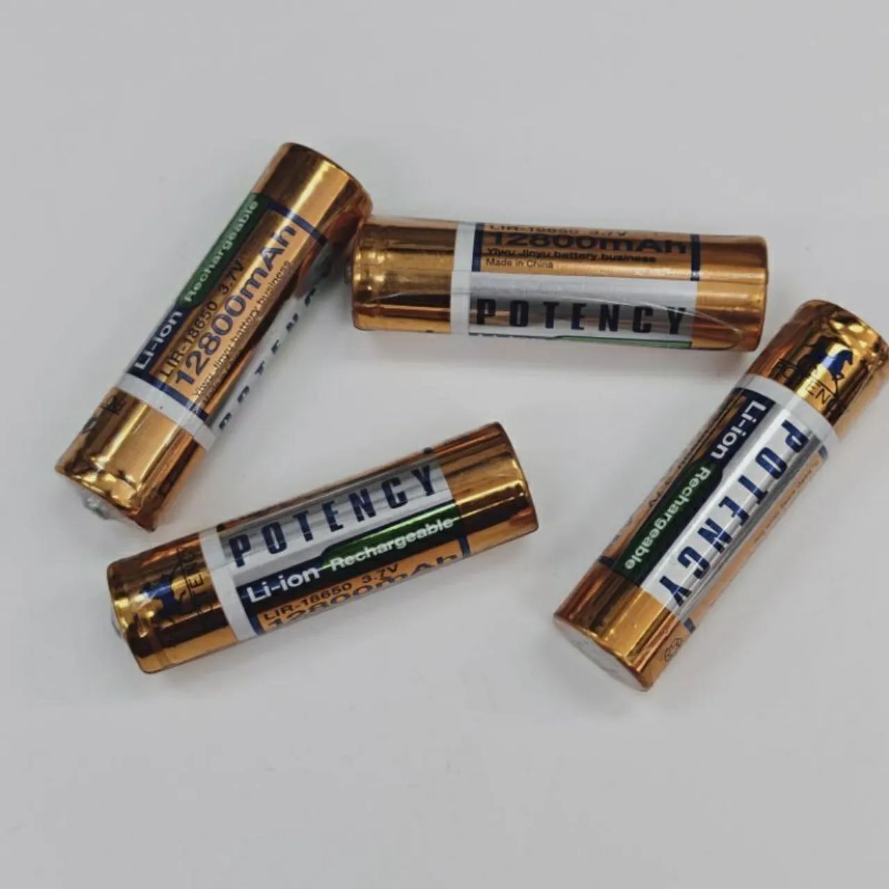 Bateria recarregável 18650 3.7V 12800mAh lítio  - Foto 5