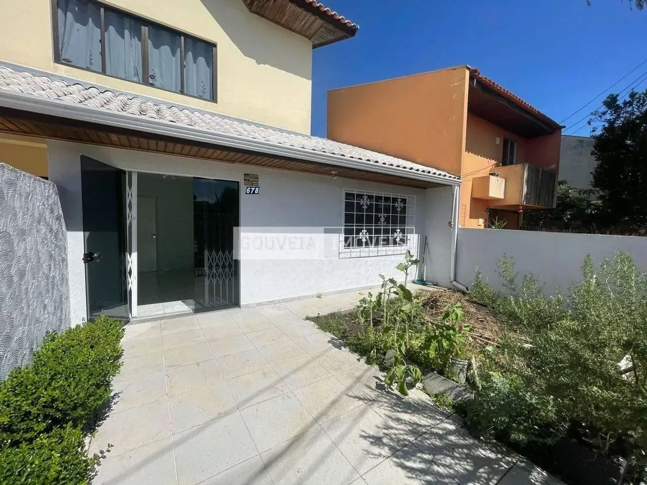Sala com 40 m², aluguel de R$ 1.450 + Taxas - Uberaba, Curitiba (PR)