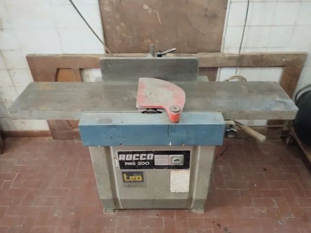 Plaina desempenadeira para madeira ROCCO PMS 300
