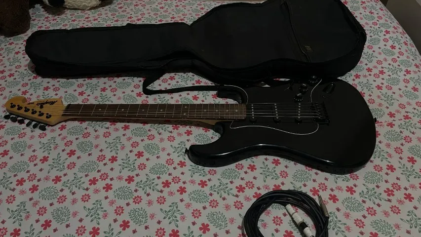 KIT COMPLETO GUITARRA STRATOCASTER PRETA MG32 MEMPHIS TAGIMA