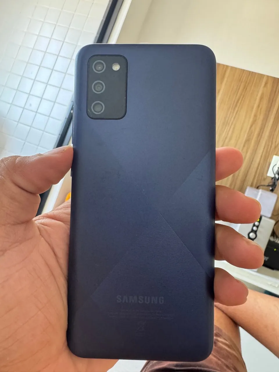 Samsung A02s com Marcas de uso