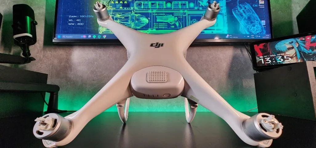 [VENHO OU TROCO] DJI Phantom 4 Pro + Case + Filtros PolarPro - Foto 3