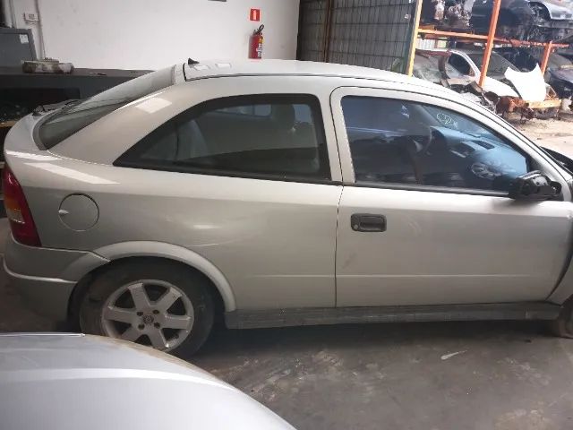 Sucata Venda De Peças Chevrolet Astra 2000 1.8 8v - Foto 8