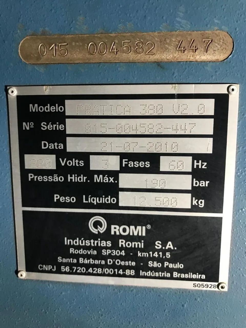 Máquina de Injeçãode plástico Romi prática 380  - Foto 4