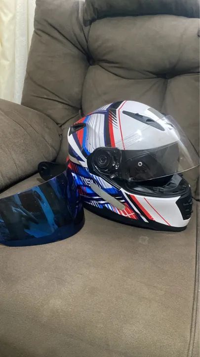 Capacete de Motociclista - Design Esportivo - Foto 2