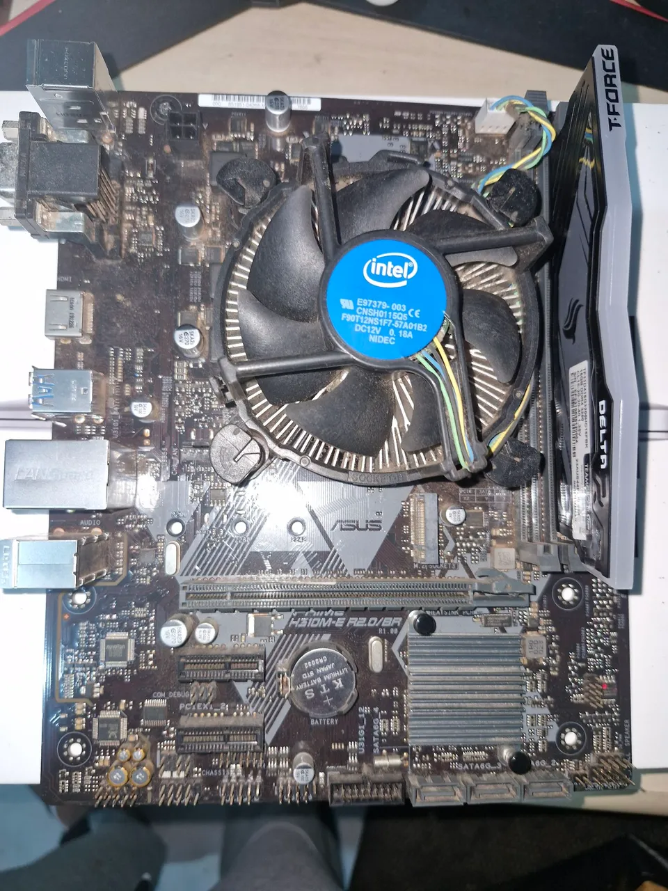 Placa Mãe Asus H310M-E + i5-9400f + 16GB RAM DDR4 + Fonte 500W