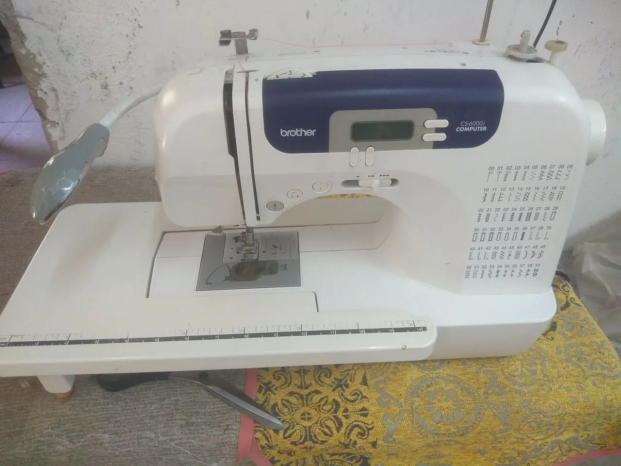 Máquina de Costura Brother CS-60001