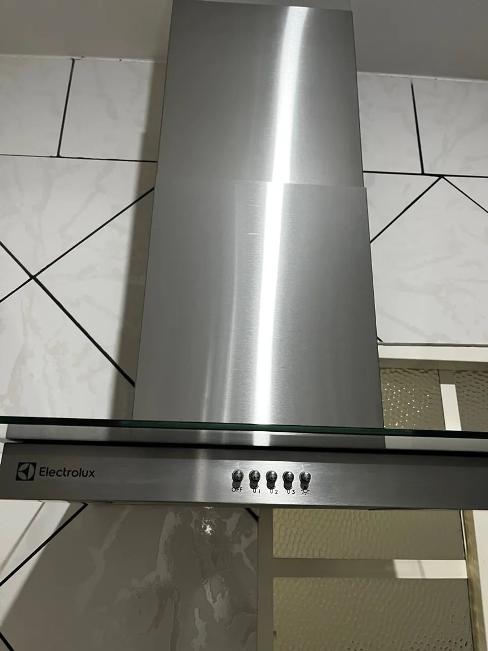 Coifa Electrolux Inox 220 Vts, para 4 bocas, 60cm com filtro carvão Ativado no