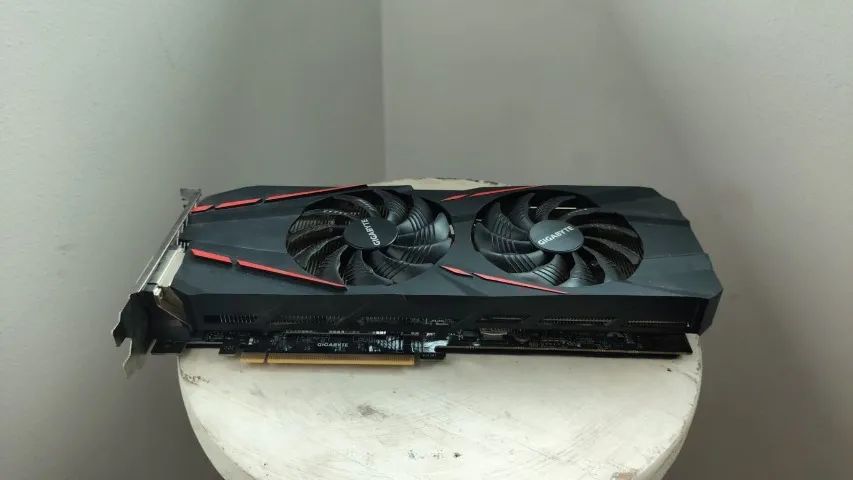 Placa de video GTX 1060 6gb Gigabyte 