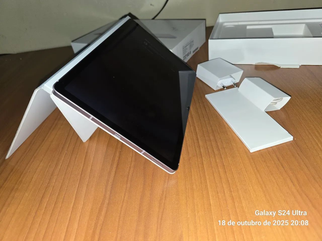 Galaxy TAB S9 FE com teclado e acessórios  - Foto 2