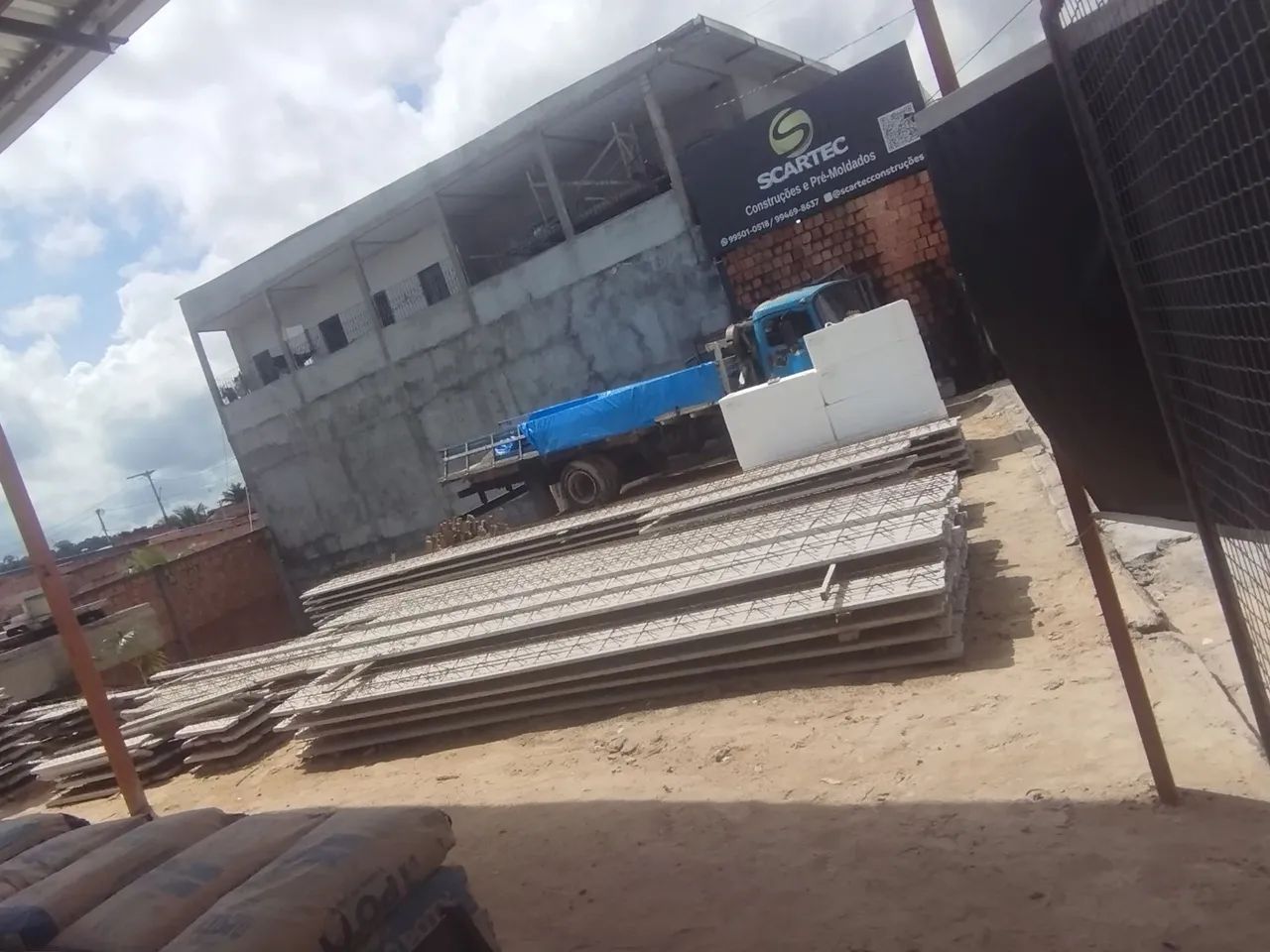 Escada pré -moldados e lajes pré -moldados e temos cimento 41reais com entrega e 40 reais  - Foto 3