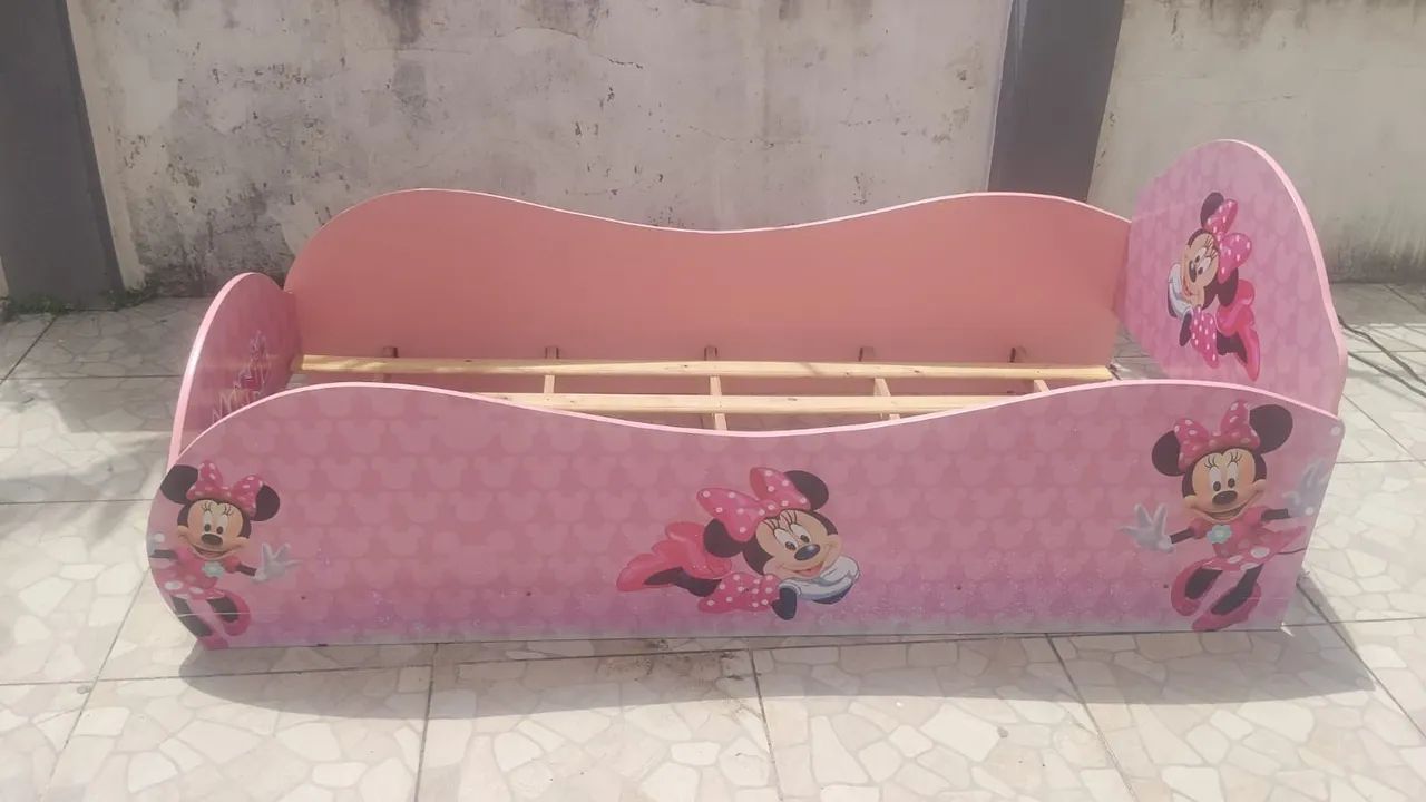 Cama