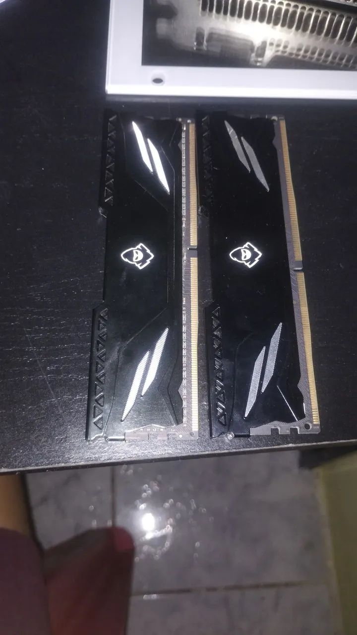Memória ram 8×2= 16 ram