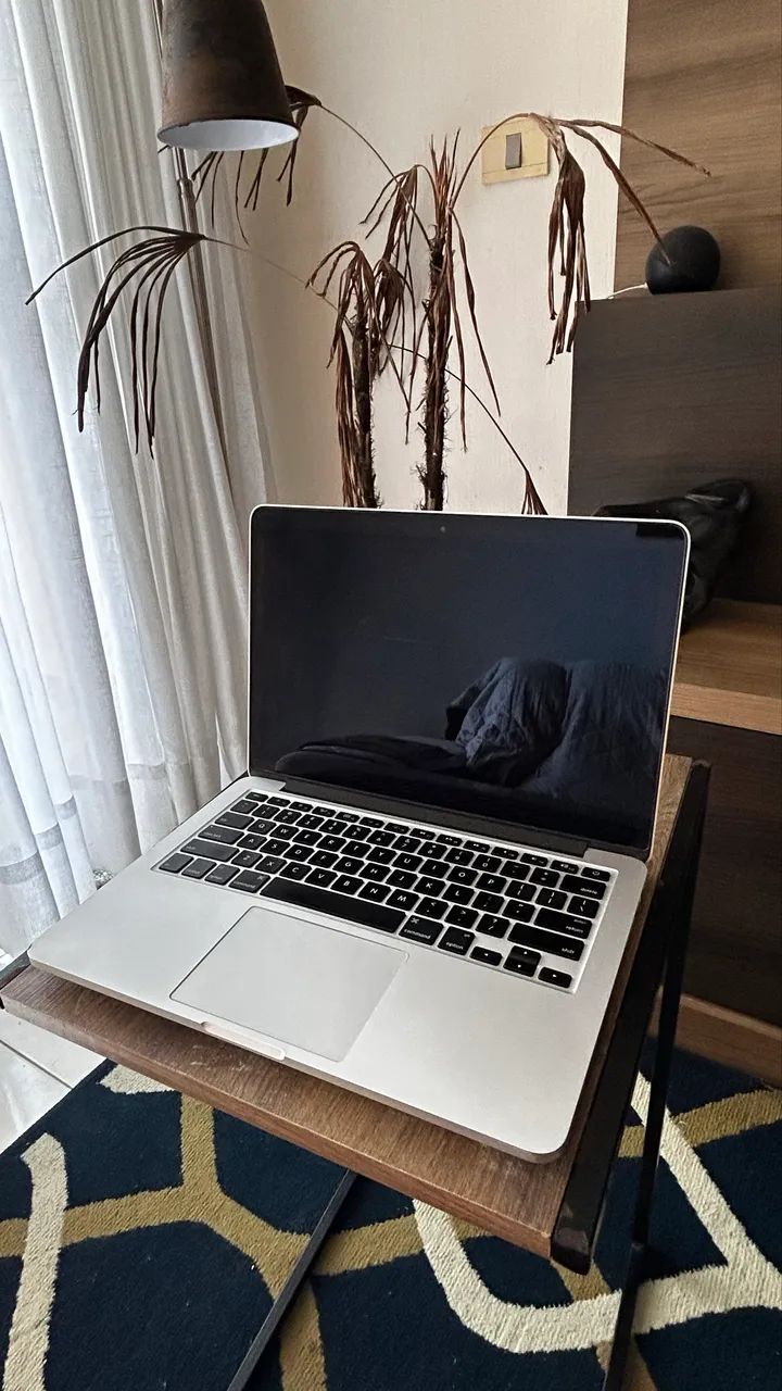 MacBook PRO (Retina, 13 polegadas) Intel Core i7 Dual-Core - 8 GB RAM