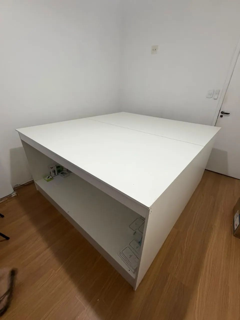 MESA DE CORTE PARA TECIDO - 2,00m x 1,80m