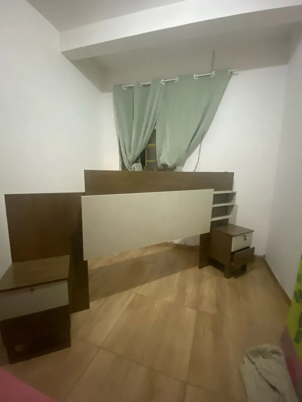Headboard418478865955563520