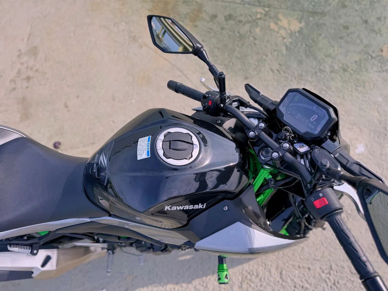 Kawasaki Z500 SE 2025  - Foto 4