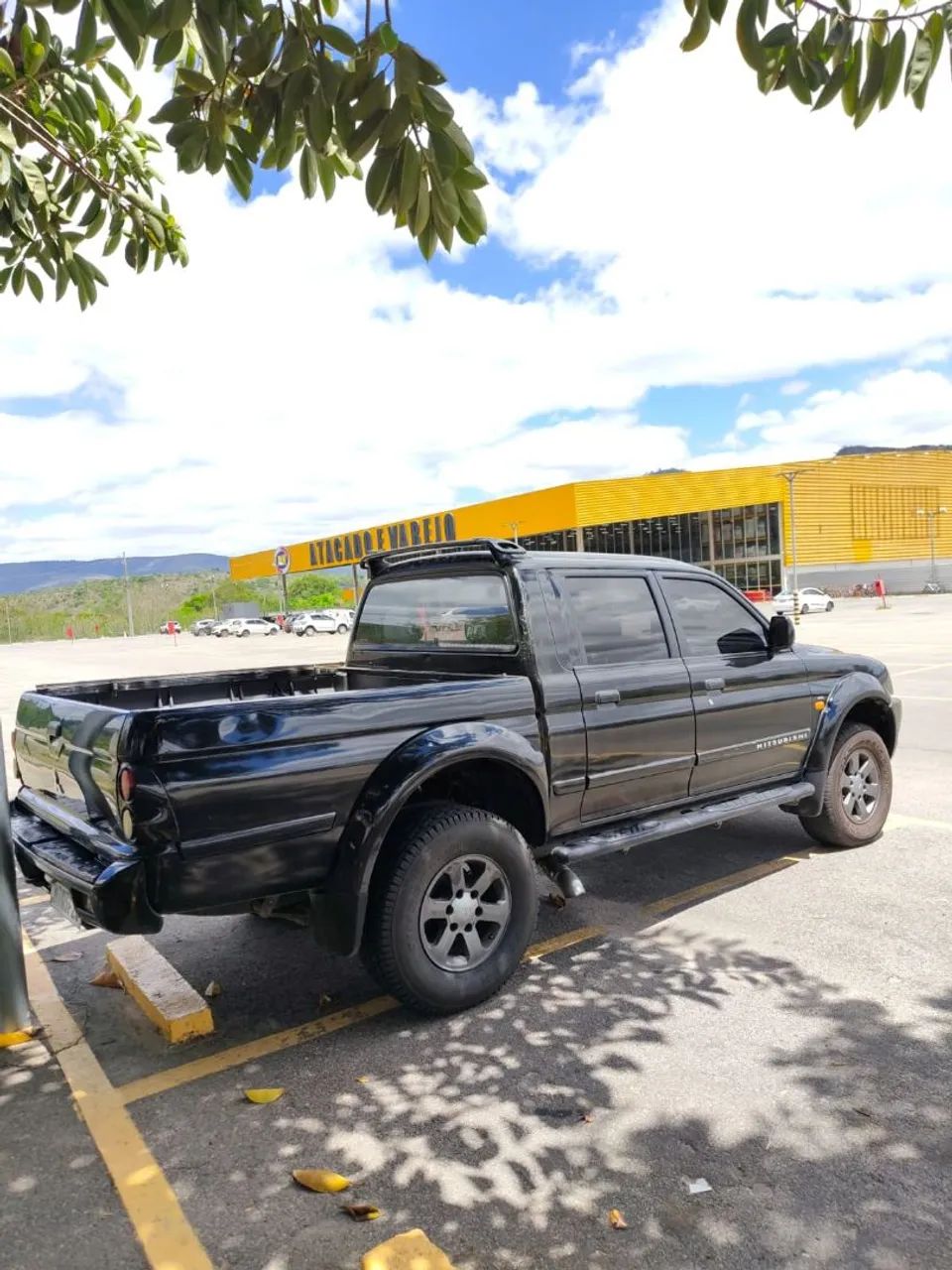 Mitsubishi L200 L200 OUTDOOR HPE 2.5 4x4 CD T.Dies. Mec. 2011
