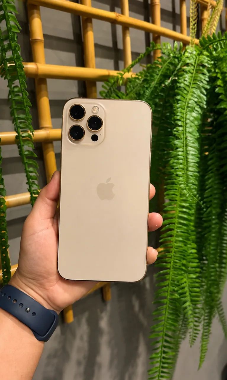 iPhone 12 Pro Max Dourado 128g  - Foto 2