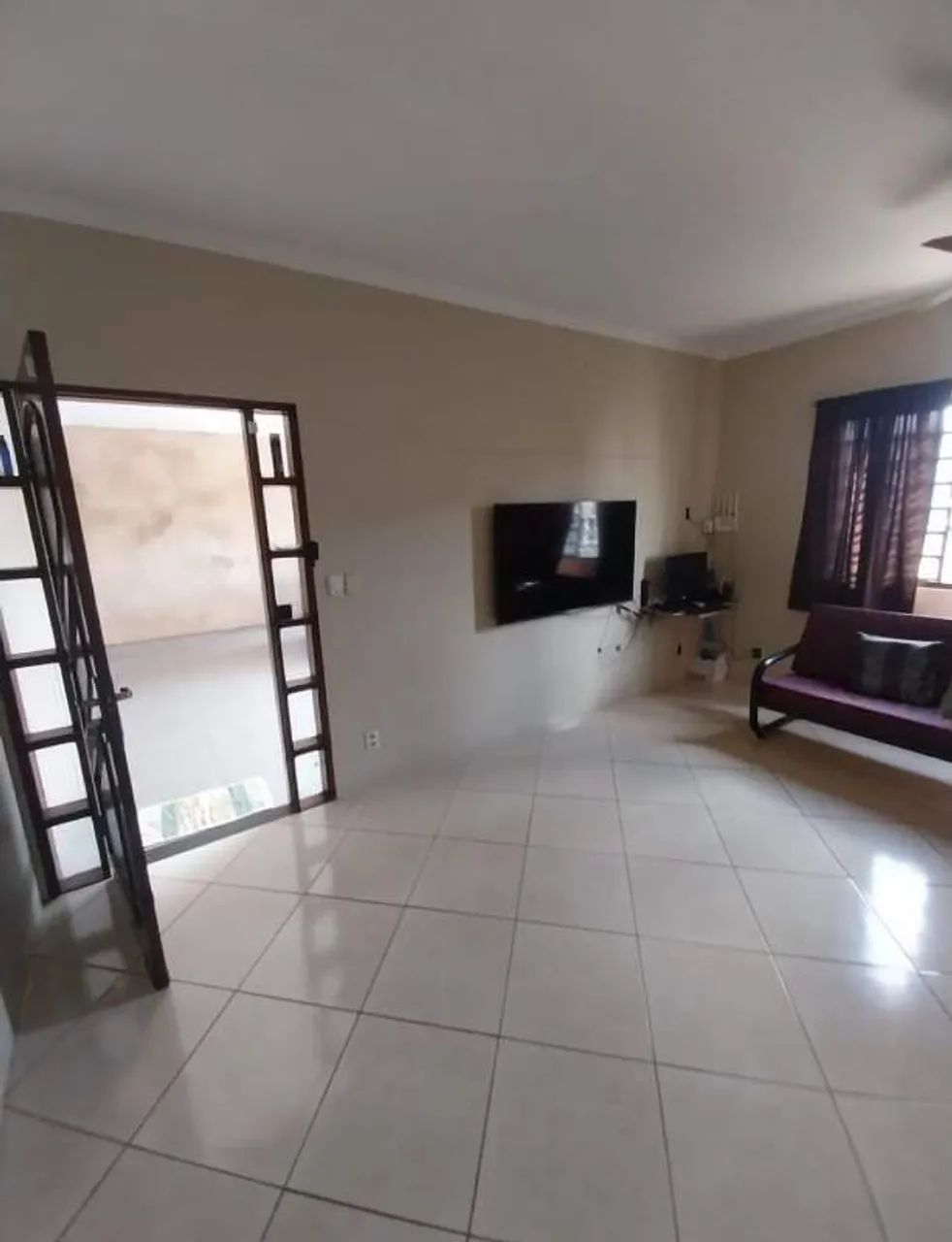 Casa Térrea com 2 Quartos e 1 suíte - Bairro Jd Leblon - Foto 4